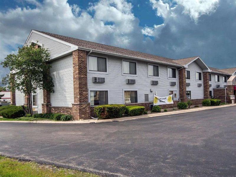 Econo Lodge Princeton Екстериор снимка